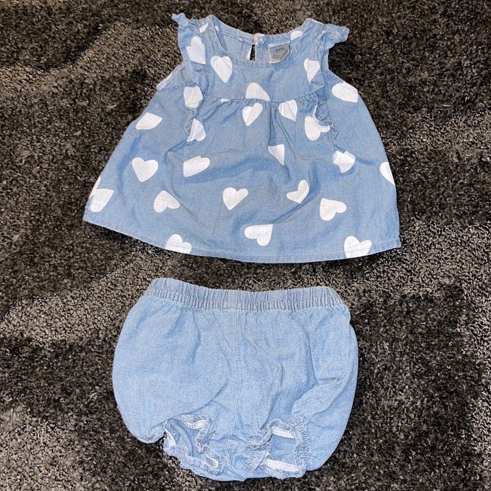 Baby girl 2 piece Carter’s jean outfit